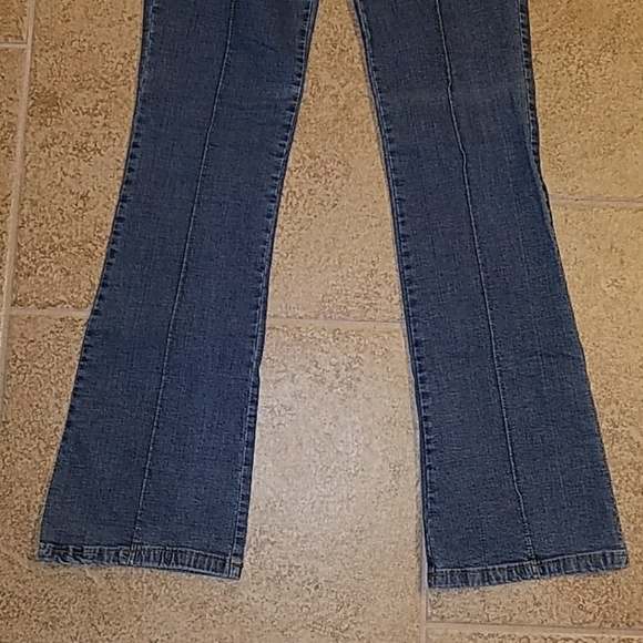 Forever 21 Jeans - Picture 6 of 8